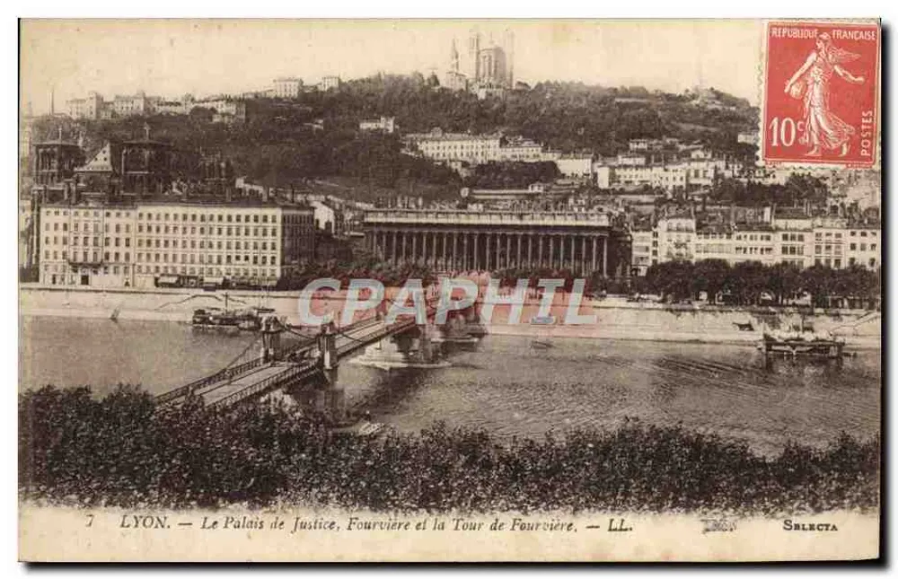 LYON — Das Justizpalast, Fourvière und die Fourvière-Turm — Slecta - Vorderseite