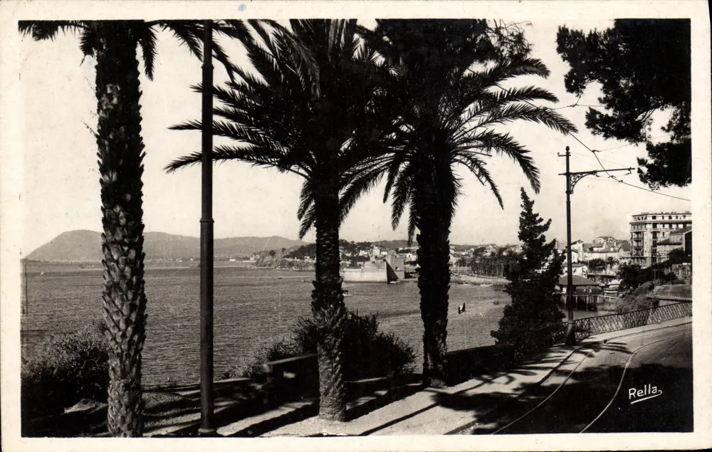 Ausblick auf die Küste in Toulon — Frédéric-Mistral am Mourillon — Verlag Rella, Nr. 148 - Vorderseite