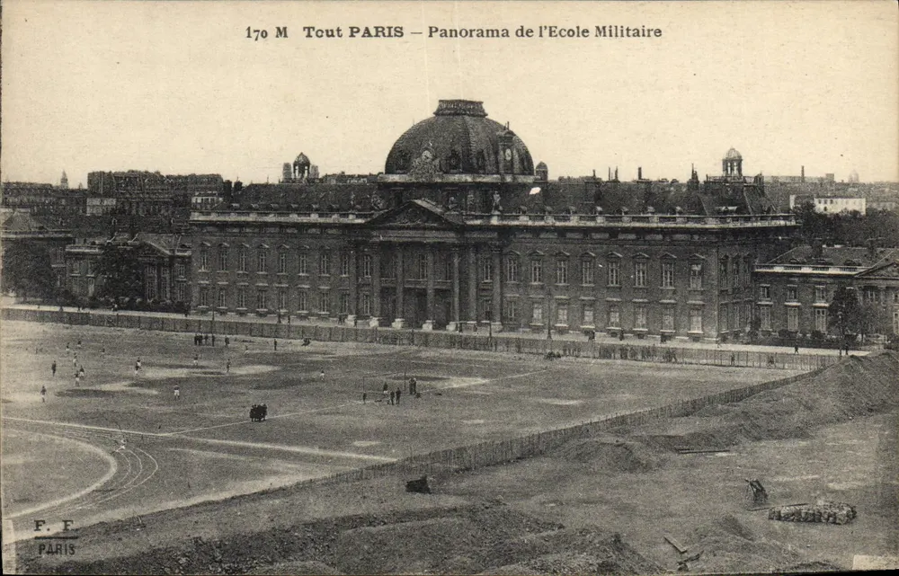 Panorama der Militärakademie — Alles PARIS — 170 M - Vorderseite