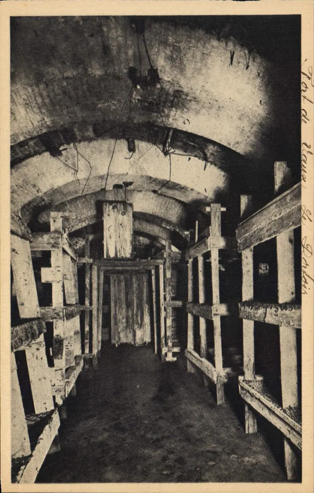 Innenraum des Forts Vaux — Das Schlafzimmer — Edition Verdun Nr. 119 - Vorderseite