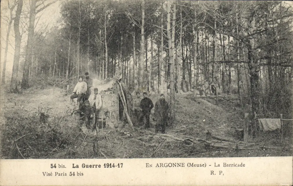 In Argonne (Meuse) - Die Barrikade — Visé Paris 54 bis, R. P. - Vorderseite