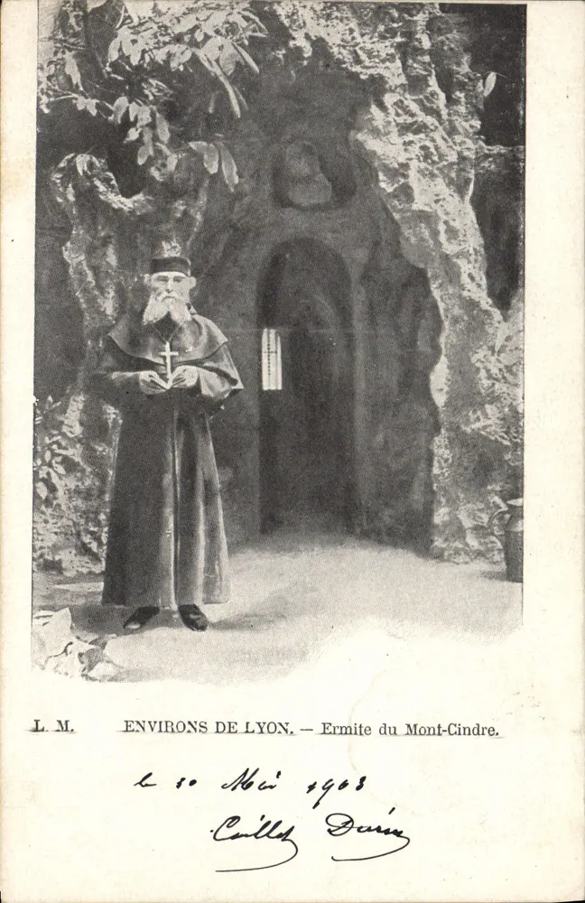 Ao redor de Lyon — Ermitage do Monte Cindre — L.M. n° 10 - Frente