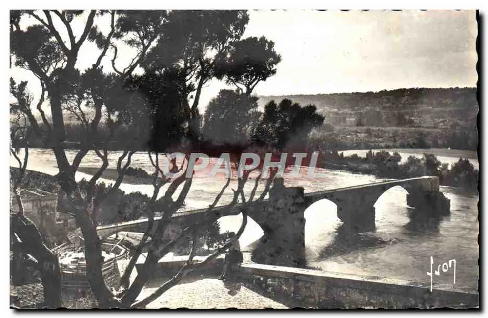 O Rio Rhône e o Ponte Saint-Bénezet — Avignon (Vaucluse) — Les Editions d'Art Yvon, n° B. 336 - Frente