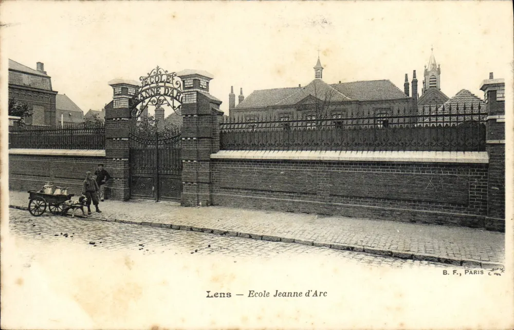 Lens — Schule Jeanne d'Arc — B.F., Paris - Vorderseite