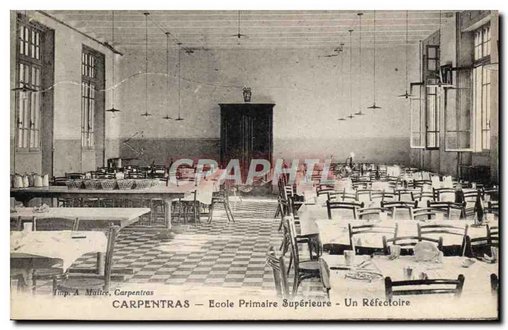 Carpentras — Höhere Primarschule — Ein Speisesaal - Vorderseite