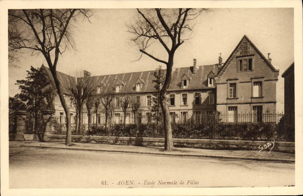 Agen - Escola Normal de Meninas — SABEY, n°61 - Frente