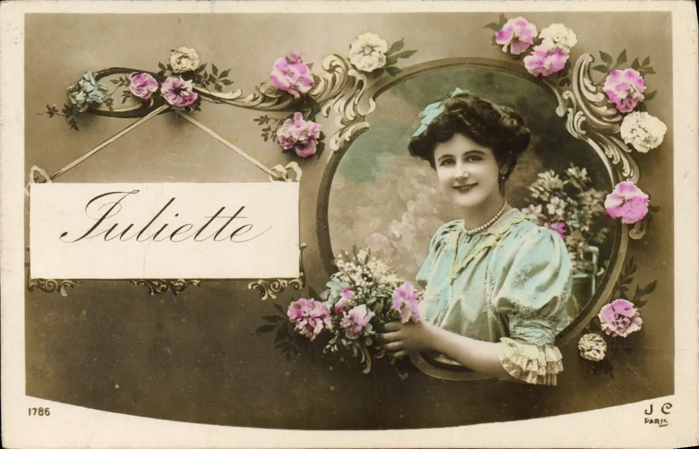 Juliette — lächelnde junge Frau mit Blumenbouquet — JC PARIS 1786 - Vorderseite