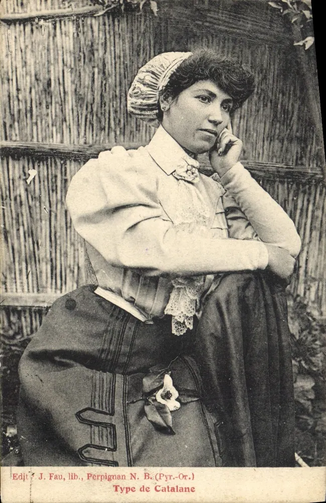 Mulher catalã — tipo catalã — J. Fau, Perpignan N. B. (Pyr.-Or.) - Frente