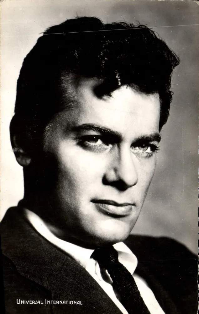 Tony Curtis — Retrato — Universal International - Frente