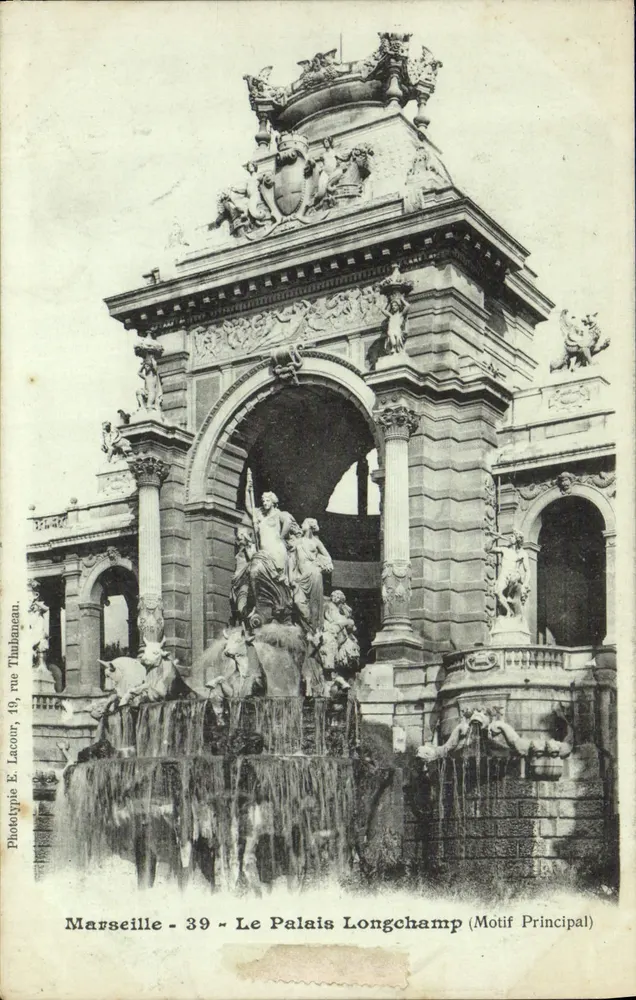 Marselha - 39 - O Palácio Longchamp (Motivo Principal) — Fototipia E. Lacour, 19, rue Thunhanéan - Frente