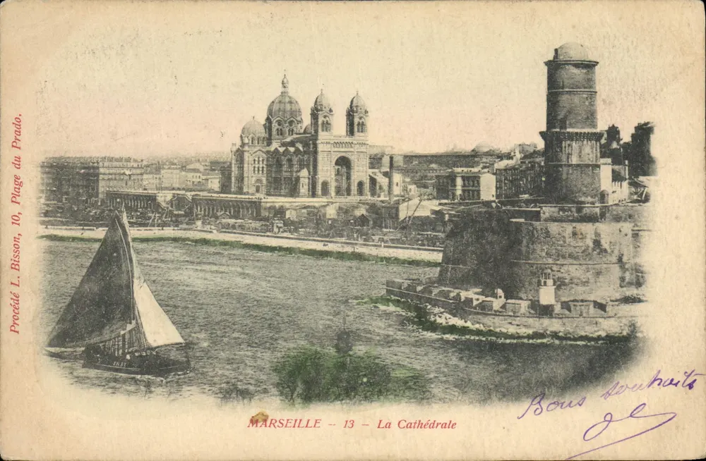 Marselha - 13 - A Catedral — vista da praia do Prado — Processo L. Bisson, 10, Praia do Prado - Frente
