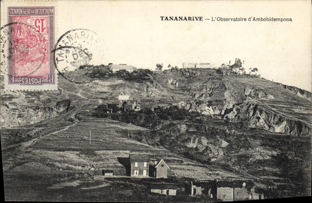 TANANARIVE — L'Observatoire d'Ambohimpona — Éditeur inconnu, n° de série non visible - Recto