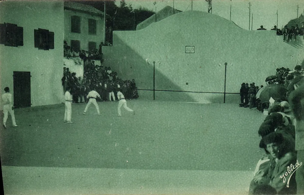 Handball-Spiel in Bidart — Phototypie Mared Delbog, Bordeaux — n°23L - Vorderseite