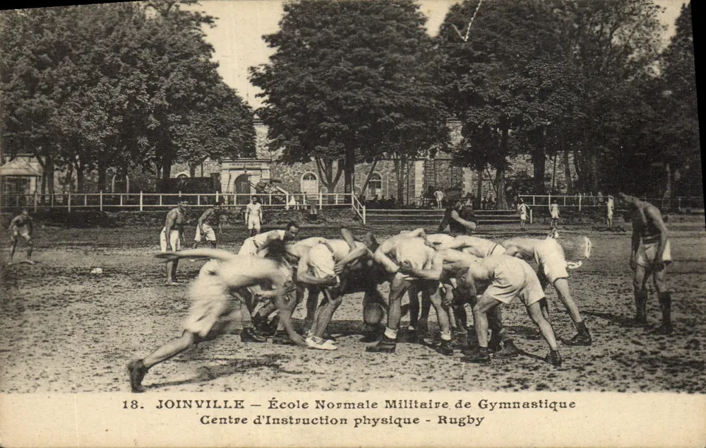 Joinville — Militärgymnastik-Normal-Schule — Zentrum für körperliche Ausbildung — Rugby - Vorderseite