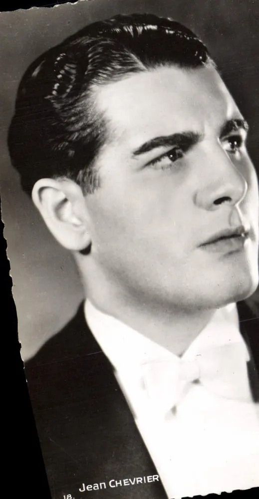 Jean Chevrière — retrato em traje de festa — Coleção Chantal, n°18 - Frente