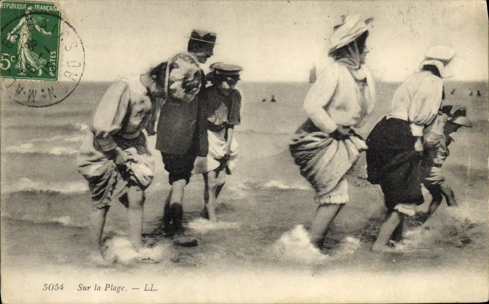 Auf der Strand. — LL. — 5054 - Vorderseite