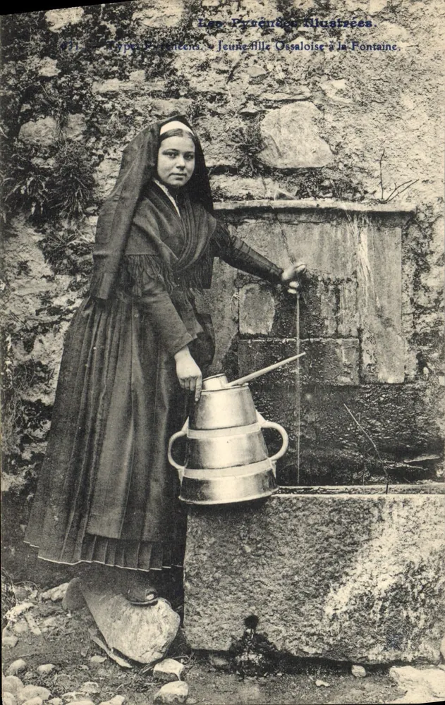 Junge Ossaloise Mädchen am Brunnen — Les Pyrénées Illustrées, n° 431 - Vorderseite