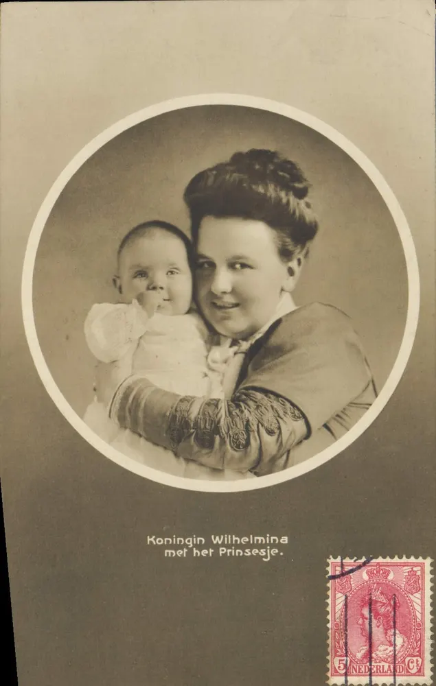 Rainha Wilhelmina com a princesinha — editor Uitg. Blanckaert & Zn. (Holl.) - Frente