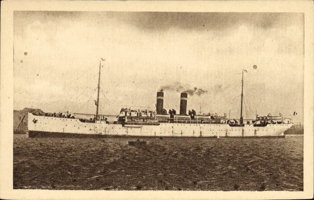S.S. « BRITANNIA » — navio da French Mediterranean Line — editor FAEBRE LINE - Frente