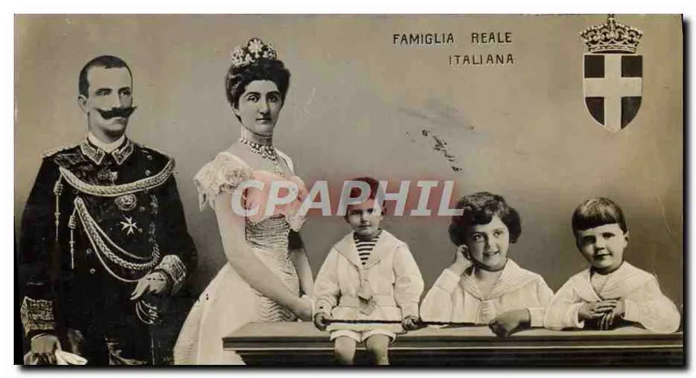 Familia Real Italiana — fotografía oficial — editor desconocido - Anverso