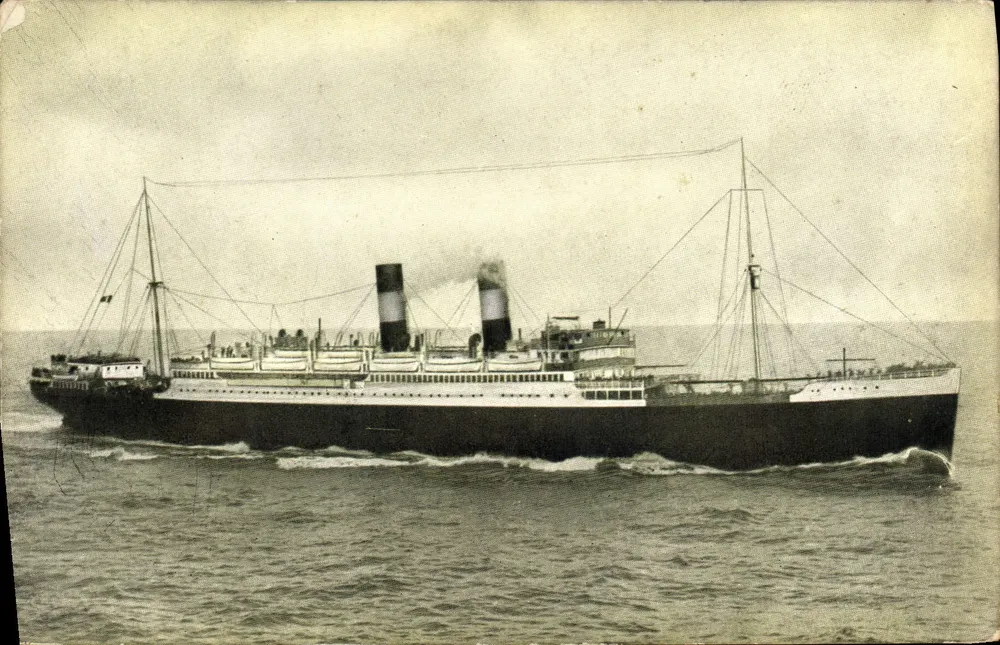 O navio Colombo — Navigazione Generale Italiana — 12.000 toneladas — 2 hélices — Mediterrâneo - América do Sul - Frente