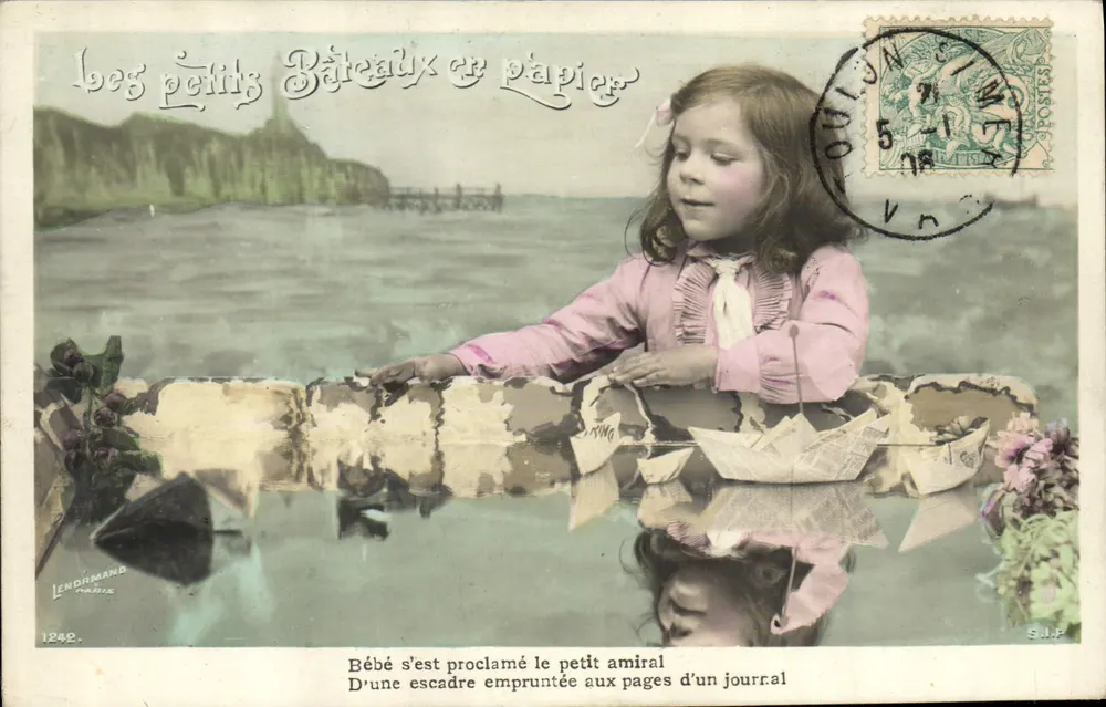 Bébé se proclama o pequeno almirante — De uma esquadra emprestada das páginas de um jornal — LENDORMAND PARIS n°1242 - Frente