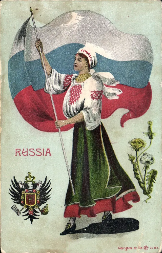 Femme en costume traditionnel russe — tenant le drapeau tricolore — éditeur Tie & Co N.Y. - Vorderseite