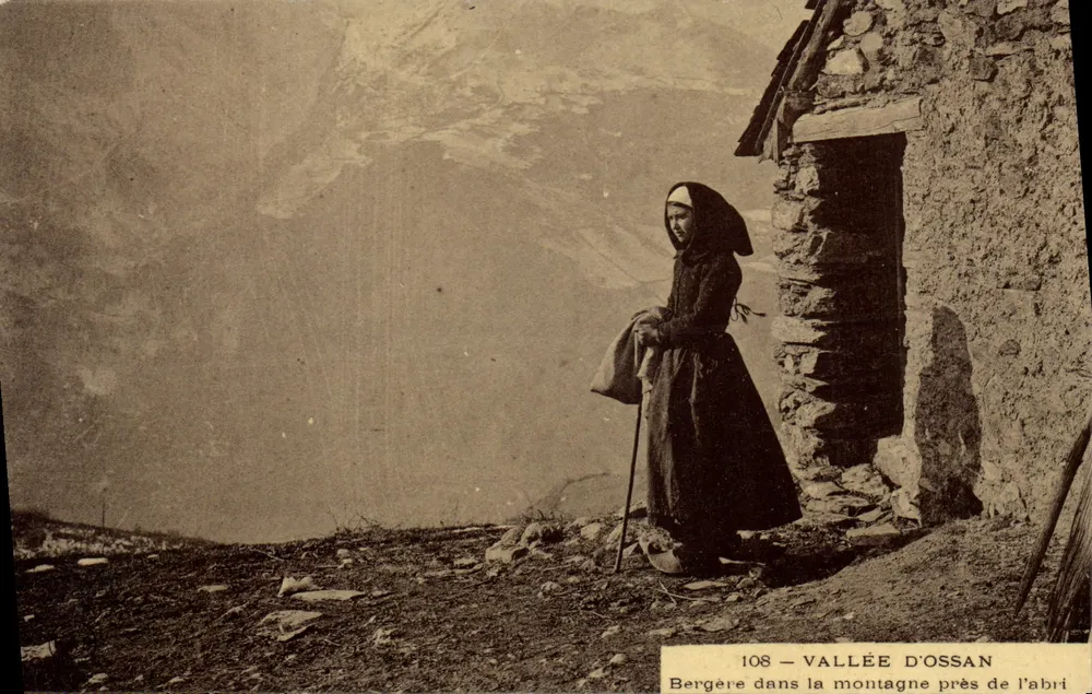 Schäferin in den Bergen nahe dem Schutzhaus — Tal von Ossan — Nr. 108 - Vorderseite