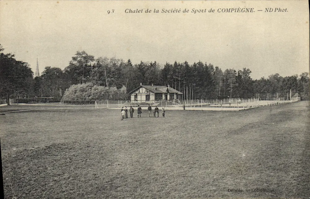 Chalet der Sportgesellschaft von COMPIÈGNE — ND Fot. — Nr. 93 - Vorderseite