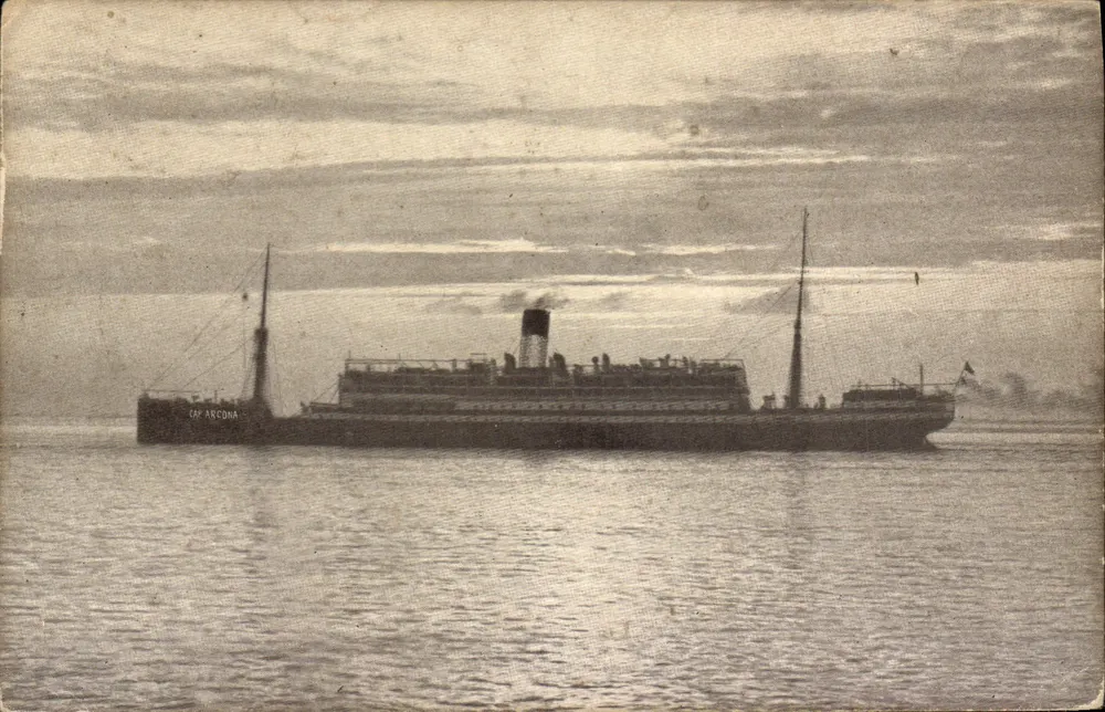 Cap Arcona — Navio da Hamburg-Südamerikanische Dampfschiffahrts-Gesellschaft — editor Hamburgo - Frente