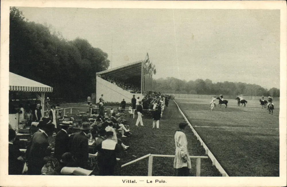 Vitttel — O Polo. — Impressa por LA PLATINOCHÂTRE, Montrouge. - Frente