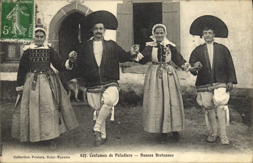 Kleidung der Paludiers — Bretonische Tänze — Sammlung Poulain, Saint-Nazaire - Vorderseite