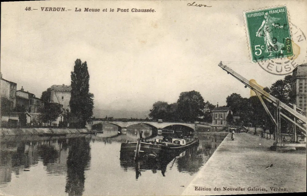 Verdun — La Meuse und die Chaussée-Brücke — Edition der Nouvelles Galeries, Verdun, n°48 - Vorderseite