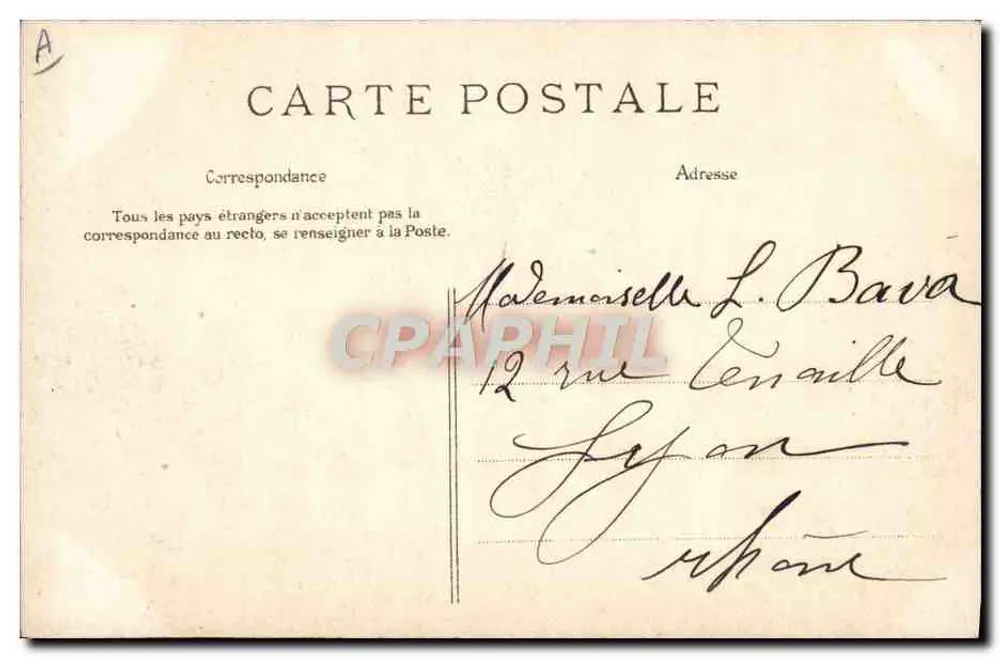 Frau aus den Umgebungen von LORIENT in einem schwarzen Cape — Sammlung VILLARD, Quimper — n° 1523 - Rückseite