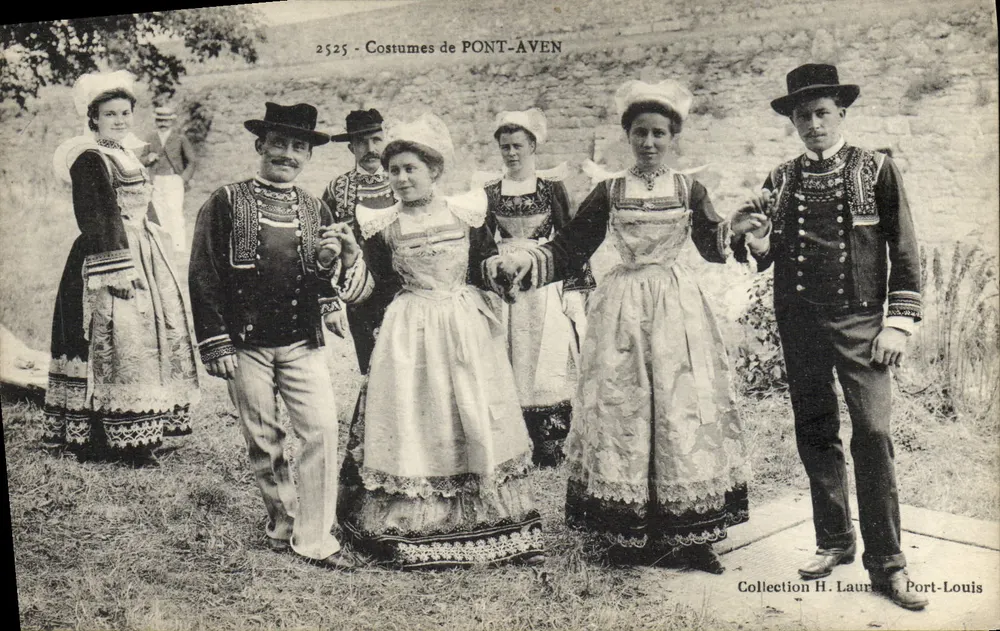 Trajes de PONT-ÀVEN — Coleção H. Laurent, Port-Louis — n° 2525 - Frente