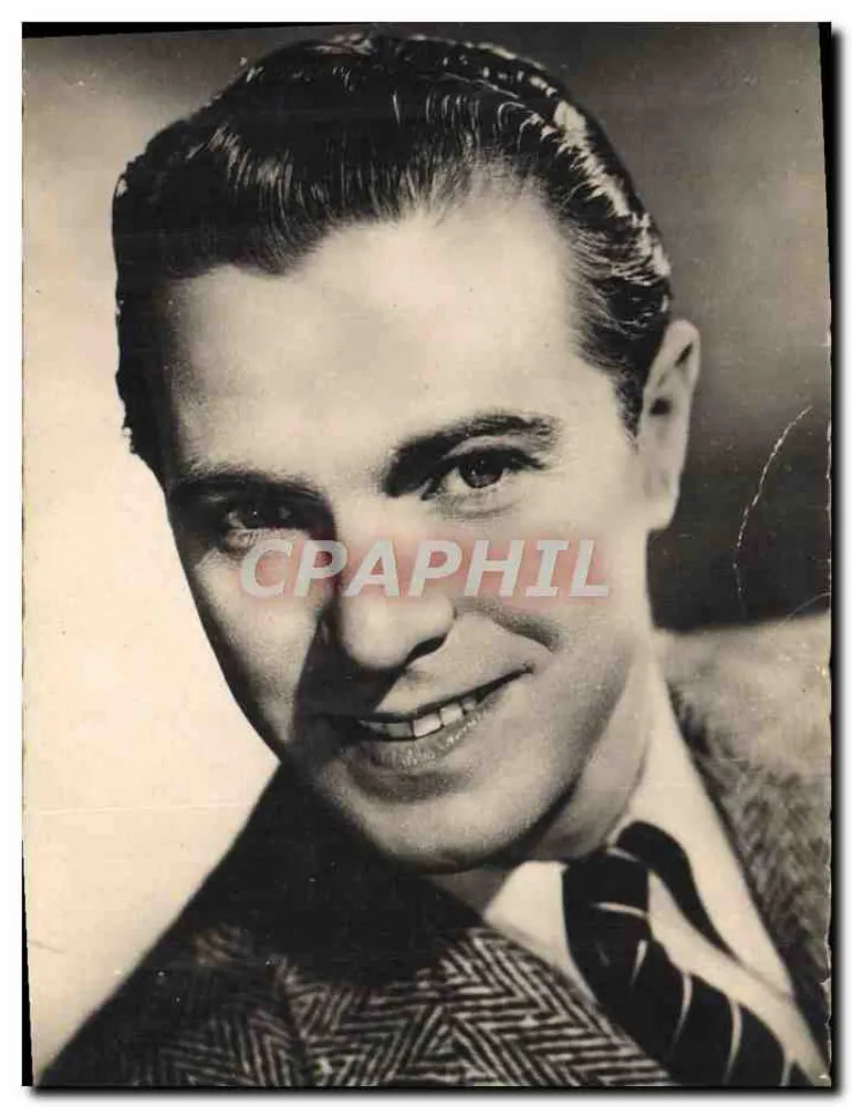 Portrait d'homme — homme souriant en costume et cravate — Éd. CHANTAL, 33 bis, Av. de Nanterre, à Rueil - Frente
