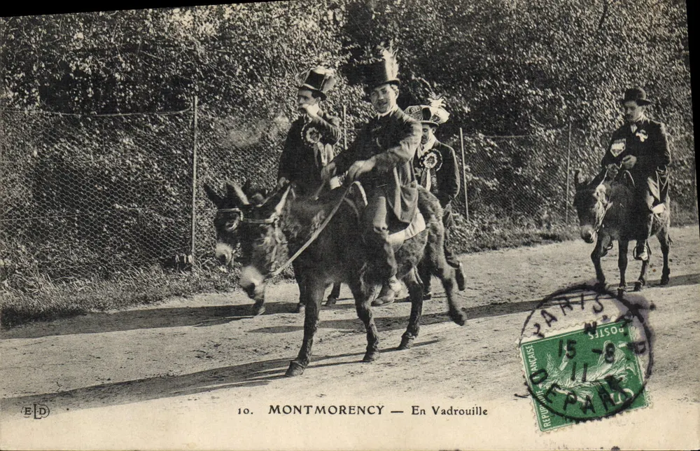 Montmorency — Em Passeio — ELD, n°10 - Frente