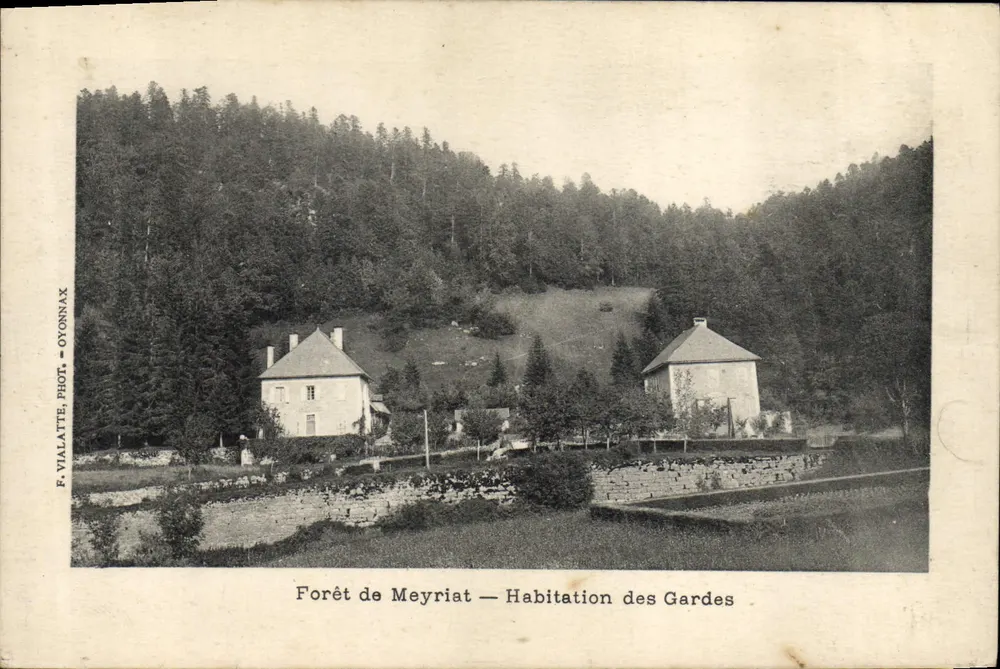 Wald von Meyriat — Unterkunft der Wächter — F. Vialatte, Fot. Oyonnax - Vorderseite