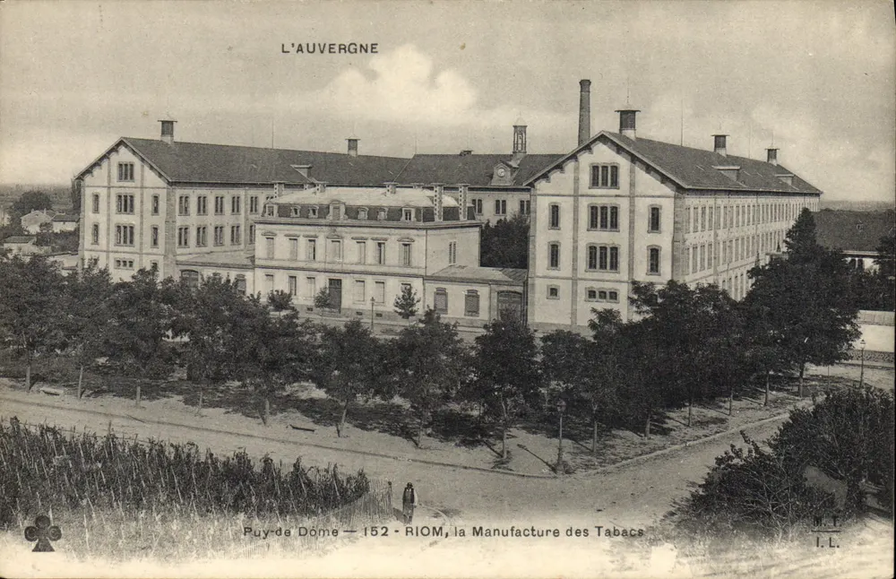 Riom — De Tabaksmakerij — Puy-de-Dôme — uitgever I.L. - Voorkant