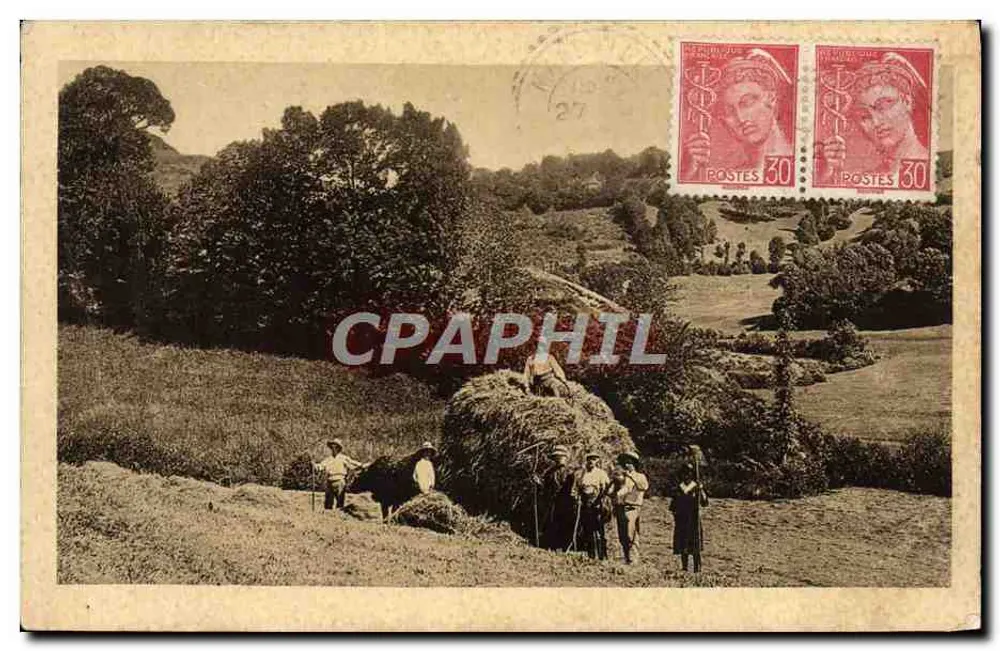 Em Auvergne — A Colheita do feno — Edições Malroux-Laborde, Anrilac - Frente