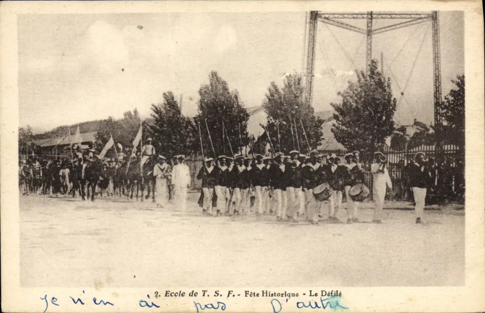 Schule von T. S. F. - Historisches Fest - Der Umzug - Vorderseite