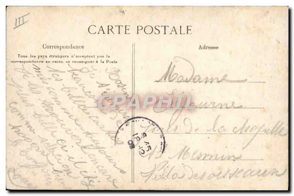Frau in der Mitte von Hecken aus Stroh — Verlag E.L.D. — Briefmarke und Stempel von Dourdan - Rückseite