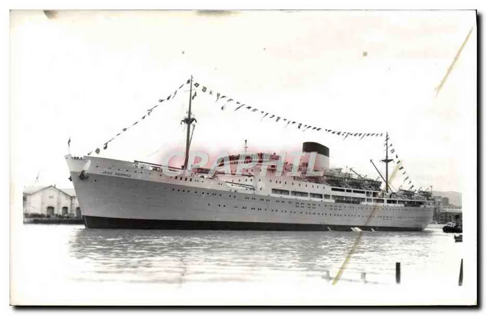 O navio Jeanne de Nermal — porto — reprodução postal - Frente