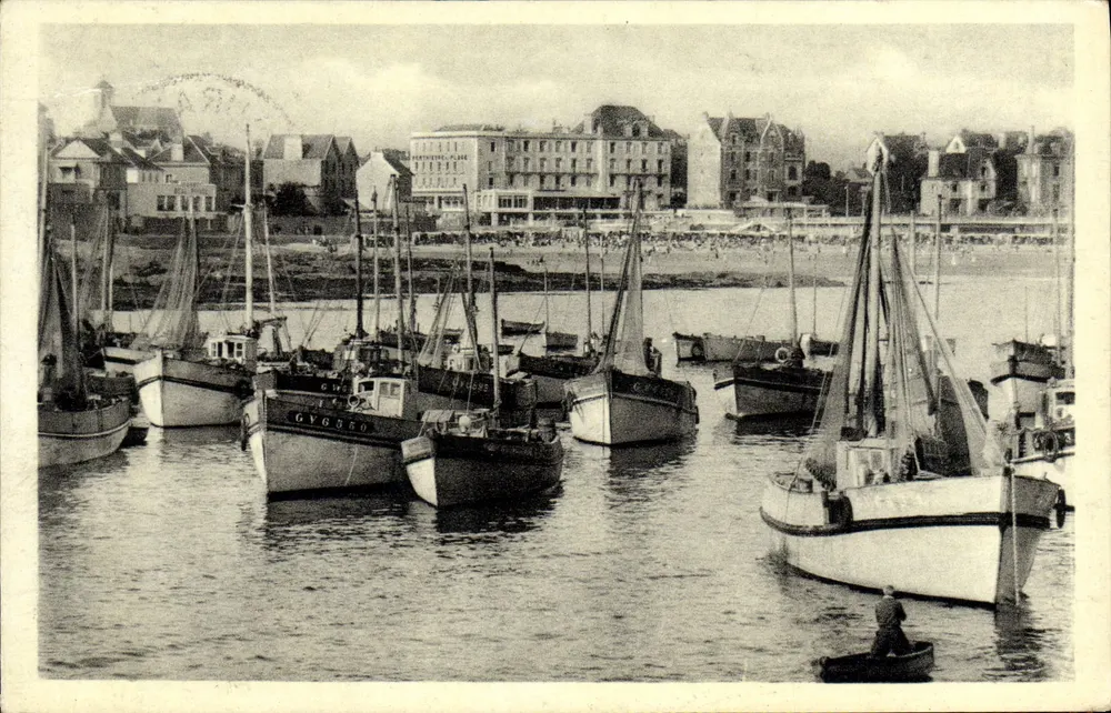 Quiberon — Hafen Maria und der Strand — Antike Ansichtskarte 100 - Vorderseite