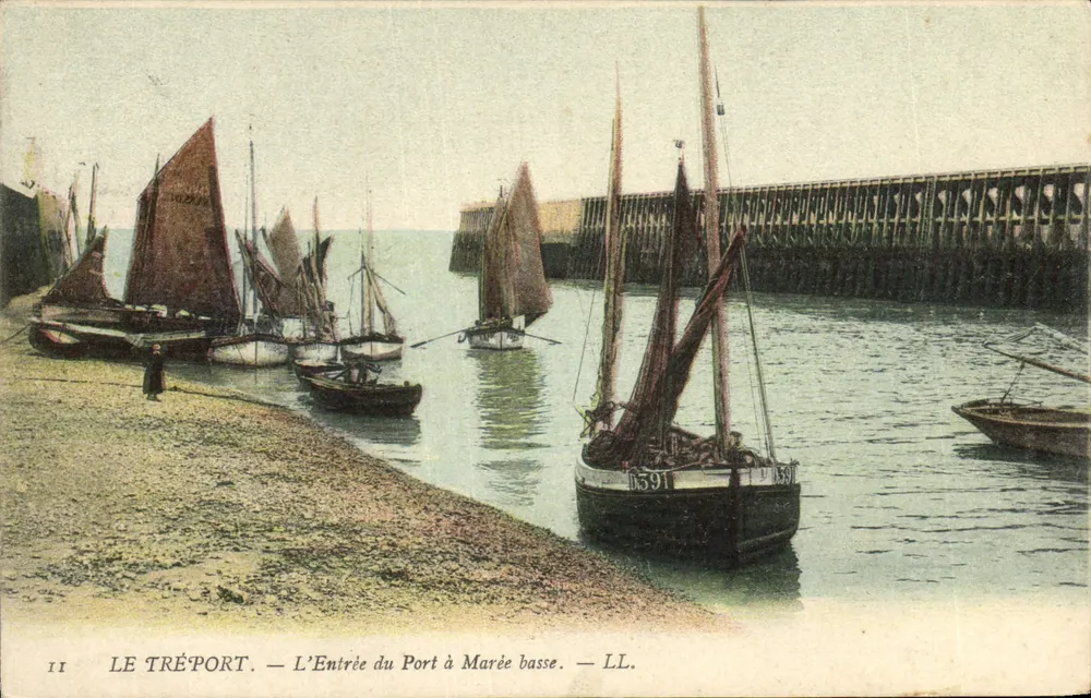 Le Tréport — Der Hafen-Eingang bei Ebbe — LL. - Vorderseite