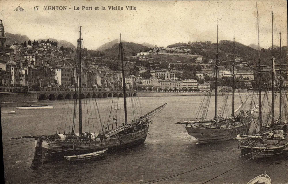 Menton - Der Hafen und das alte Stadttor — unbekannter Verlag, Nr. 17 - Vorderseite