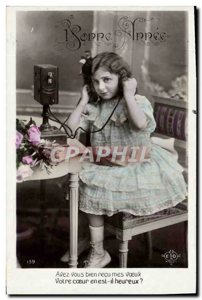 Mädchen, das mit einem Telefon spielt — Frohe Weihnachten — ELD, n°139 - Vorderseite