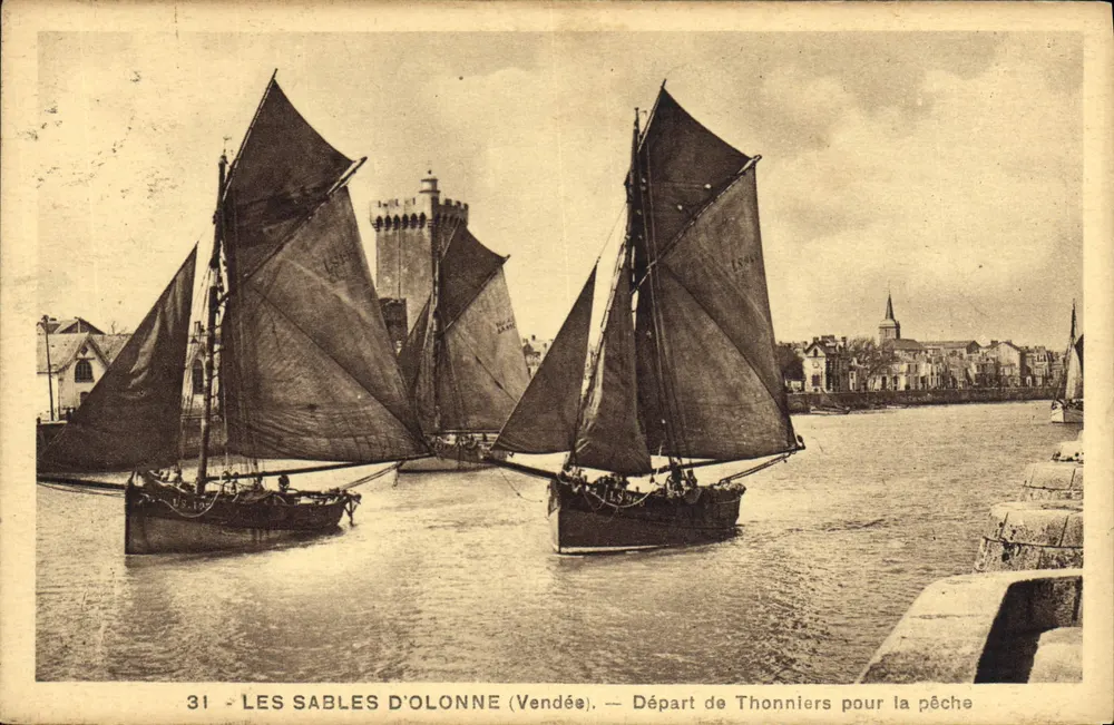 Les Sables d'Olonne (Vendée) — Abfahrt von Thunnenboote zur Fischerei — Ausgabe Marsault, Nr. 31 - Vorderseite