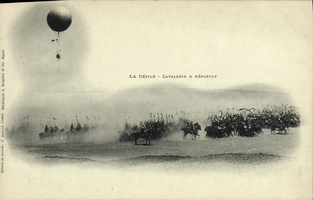 Parade In Nancy — Kavallerie & Luftschiff — Phototypie A. Bargeron, Nancy - Vorderseite