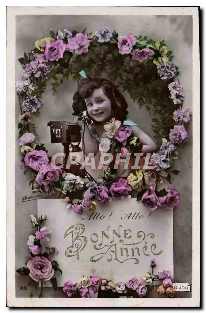 Menina sorridente com telefone — 'Allo ! Allo ! Feliz Ano Novo' — editor Biou - Frente